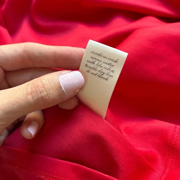 Francescas Miami Ruffle Sleeve Dress - Picture 3 of 7